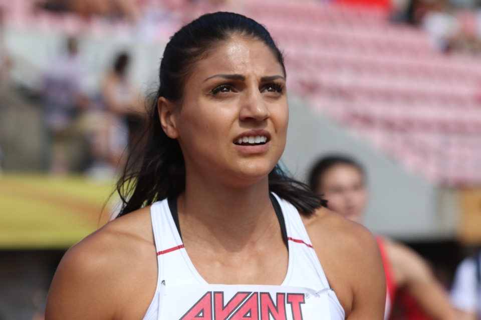 Nooralotta Neziri 2d7a30751.jpg