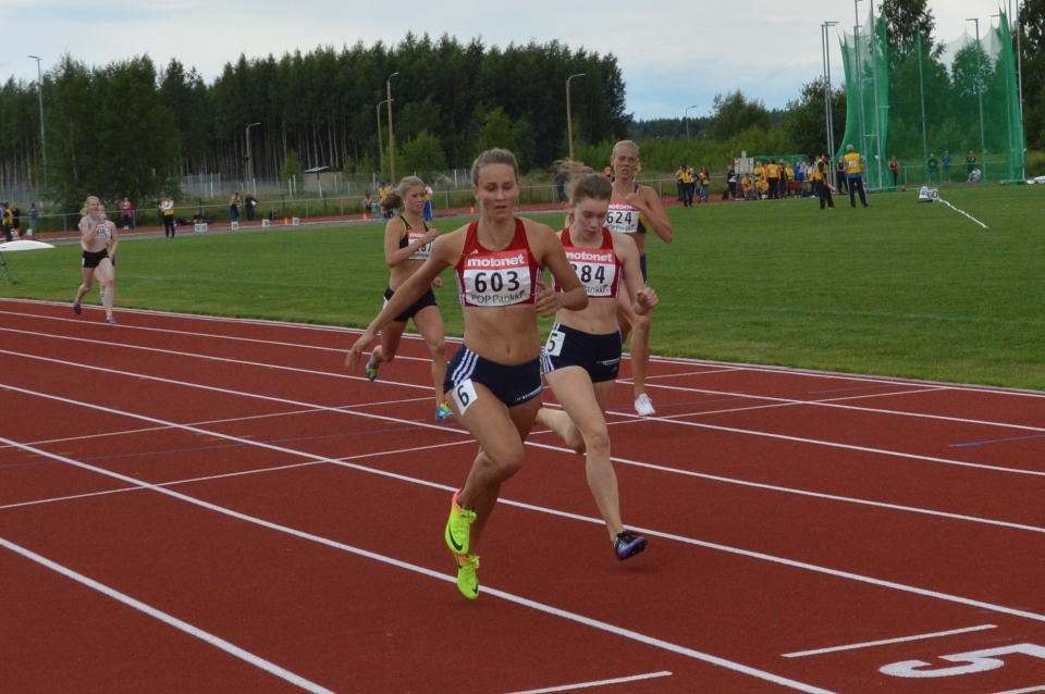 Viivi Lehikoinen nuorten SM-kilpailuissa Kauhavalla 2017 viivi_lehikoinen.jpg
