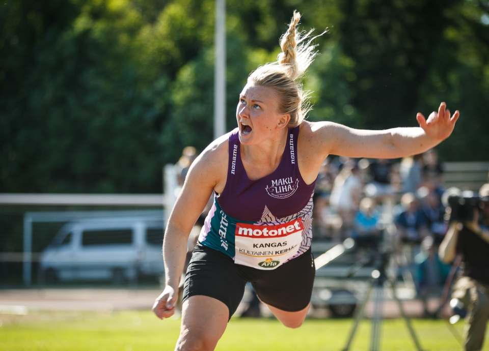 1dx_6543.jpg 1dx_6543.jpg