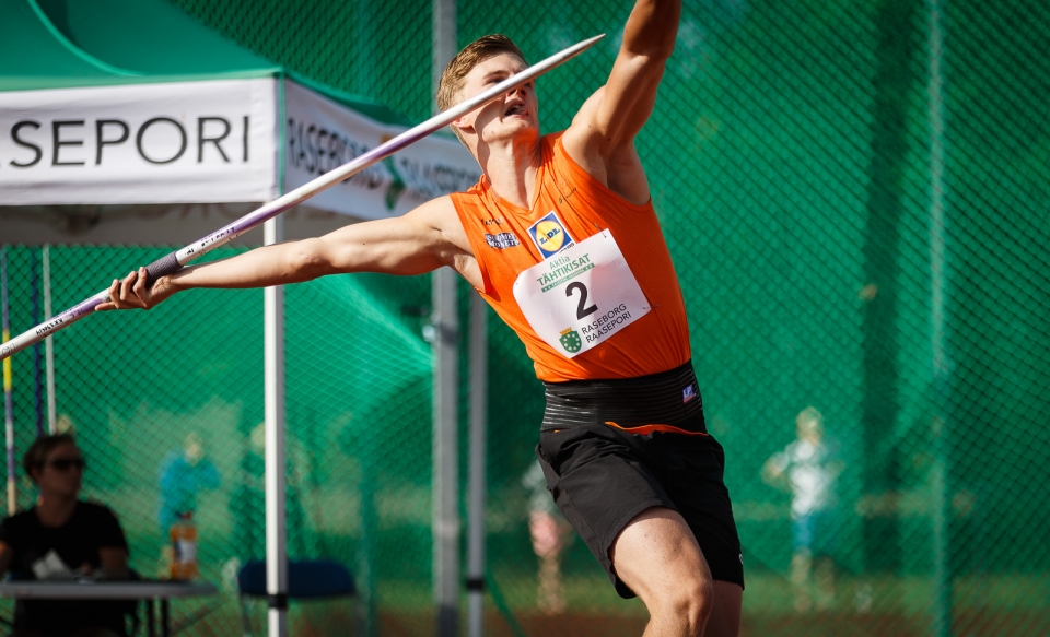 Oliver Helander 1xa_9950.jpg