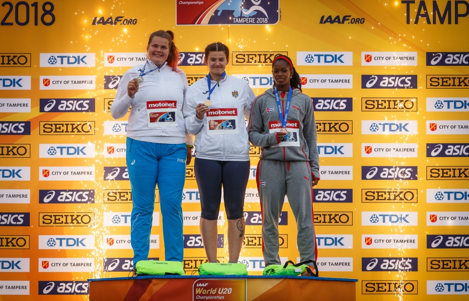 Kiekon podium 1xb_4999.jpg