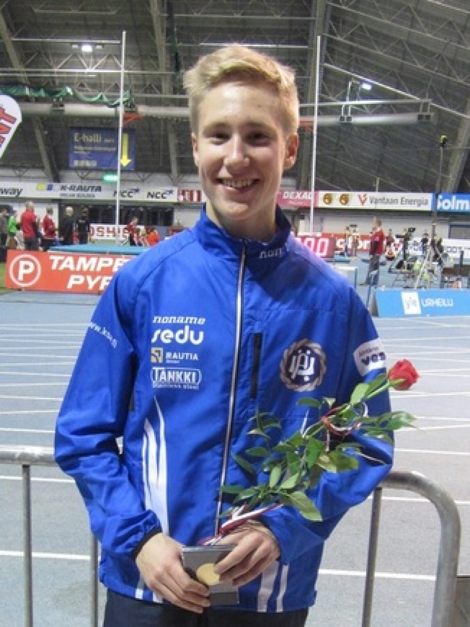 juuso_toivonen_pirkkahallissa_poikien_hallimestarina_2015.jpeg juuso_toivonen_pirkkahallissa_poikien_hallimestarina_2015.jpeg