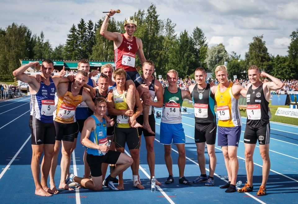 Thomas Barrineaun läksiäiset Kalevan kisoissa 2017 kymmenottelijat.jpg