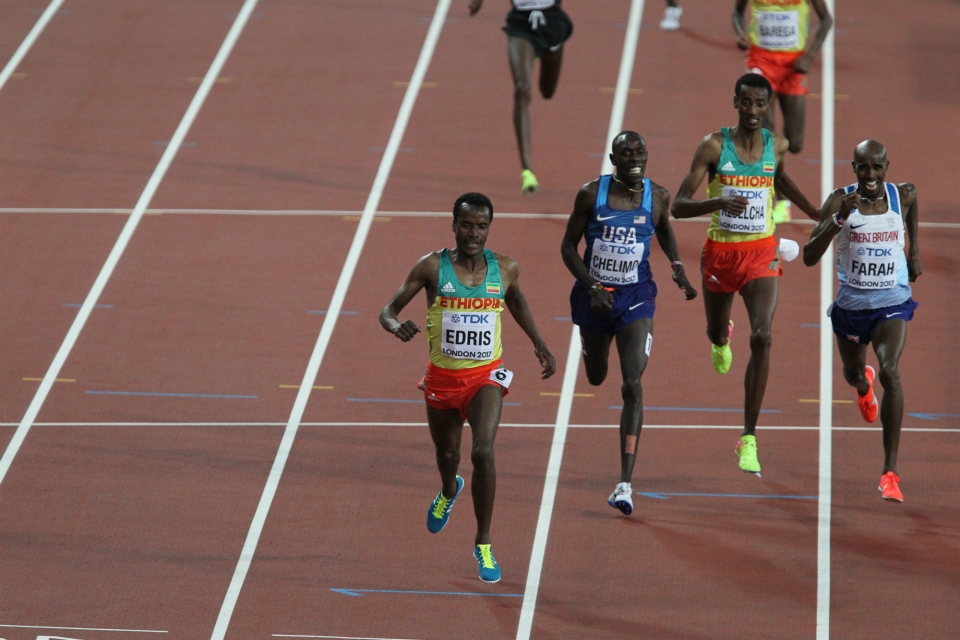 Edris Farah 5000 m loppuratkaisut miesten_5000_metria_lontoo.jpg