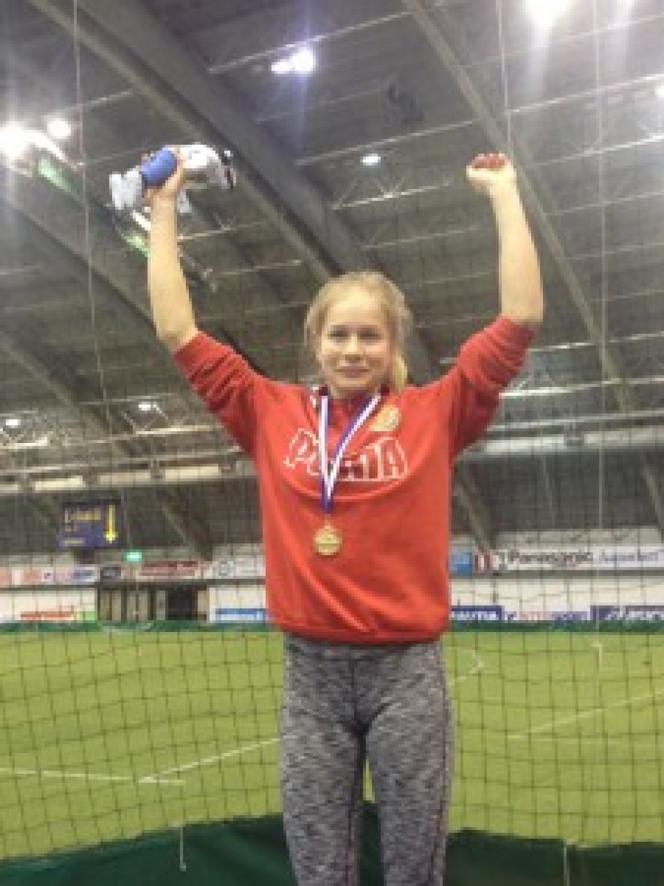 Saga Andersson Tampere Junior Indoor Games -kilpailuissa v. 2015