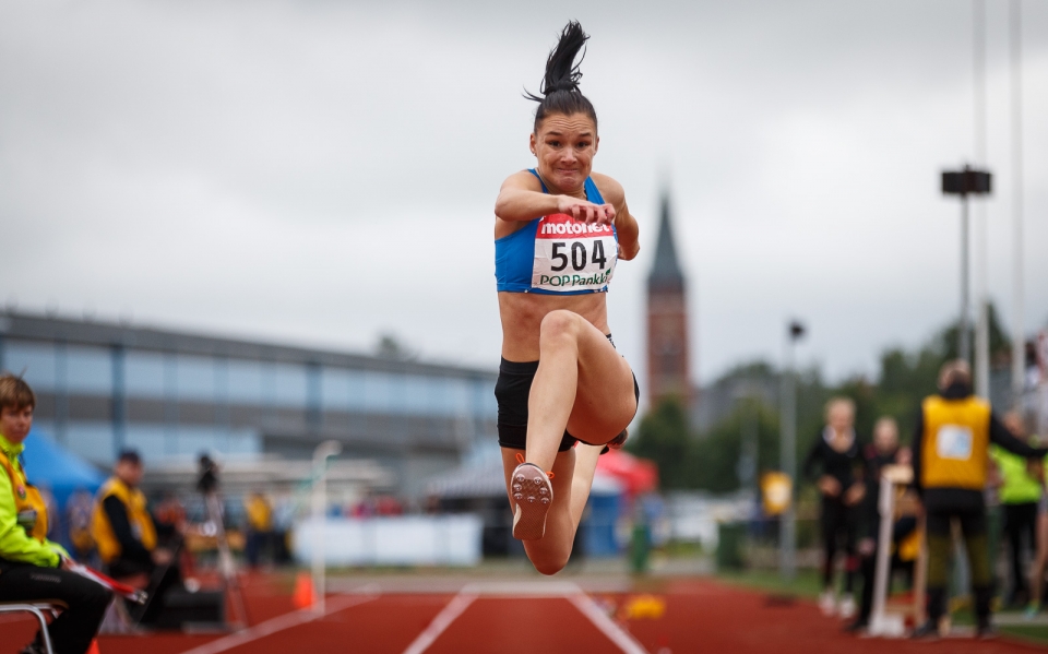 Senni Salminen nuorten SM-kilpailuissa Kauhavalla 2017 senni_salminen.jpg