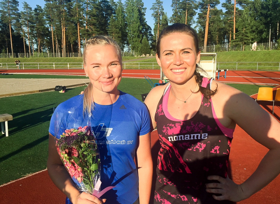 Salla Sipponen, Sanna Kämäräinen sipponen_salla_ja_kamarainen_sanna.jpg