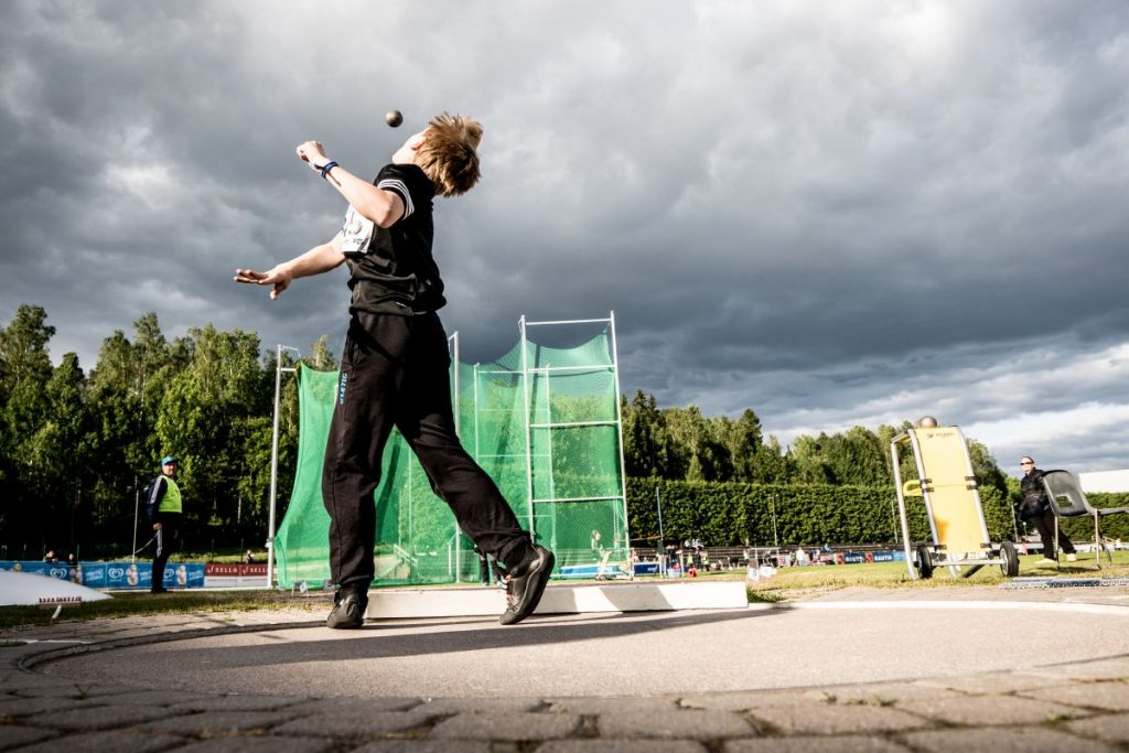 Saarioinen tukee: Välineitä 20 seuralle