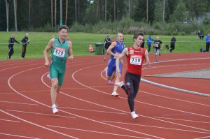 Turkka taisteli mestariksi - SM Karjaa sunnuntai