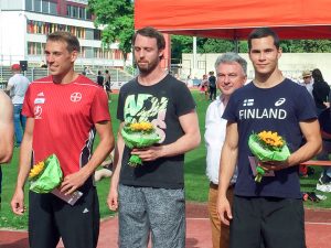 Kujanpää taivutti voiton Saksassa