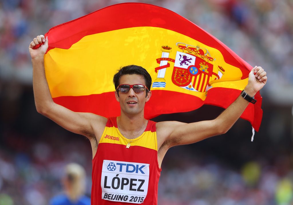 Miguel Ángel López löi kiinalaiset - Alkuerissä juostiin alle 44 sekunnin