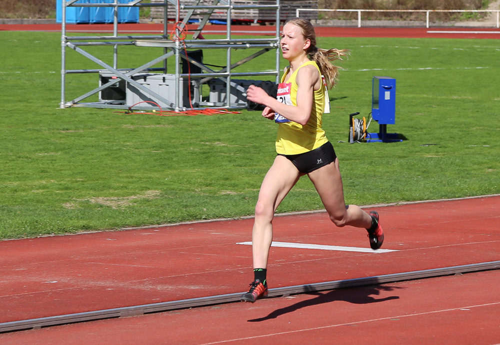 Johanna Peiponen juoksi 5000 metrin kärkiajan