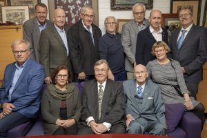 Ansiomerkkiyllätys herkisti kokeneen moukarivalmentajan