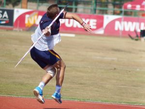 Ihalaisen opit väkivahvan van Rooyenin heittojen tukena