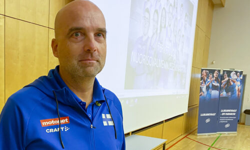 Tulevaisuuden menestyjien pohjat kuntoon yleisurheilun päivitetyllä urapolulla 