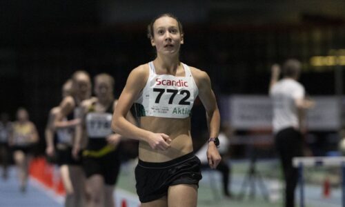 Ella Rautawaara käveli 3000 metrillä nuorten halliennätyksen