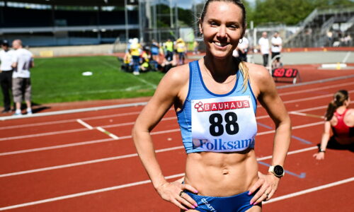 Nina Chydenius juoksi naisten 5000 metrillä Pohjoismaiden mestaruuteen – Suomelle viisi kultaa ja kaikkiaan 23 mitalia